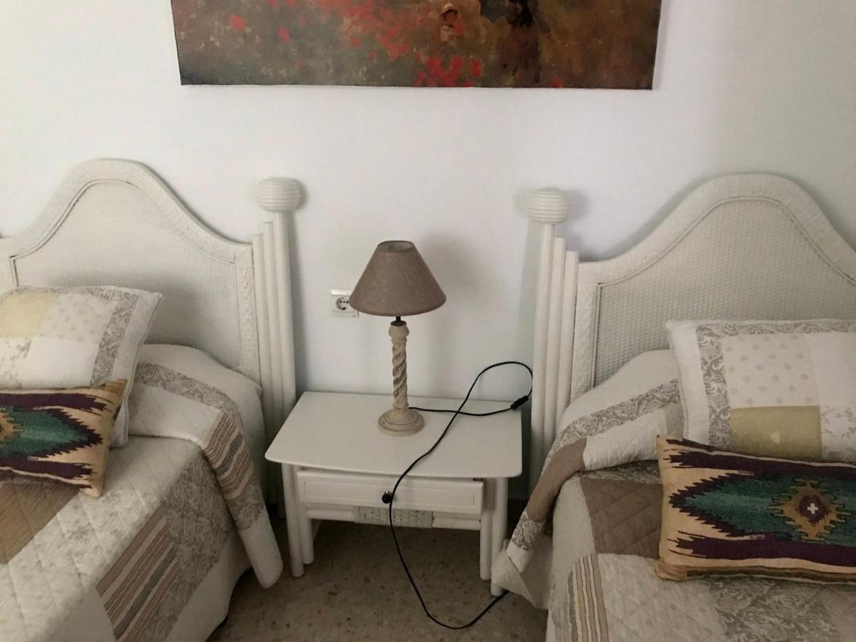 Apartamento Tuhillo 8 Nerja Luaran gambar